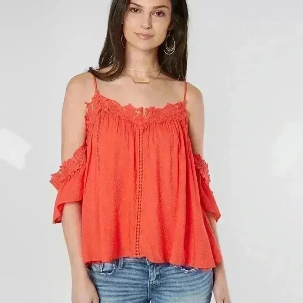Miss Me Cold Shoulder‎ Lace Trim Cropped Fit & Flare Blouse Top Size S